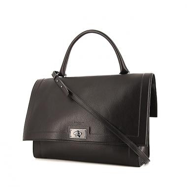 Bolso de mano Givenchy Shark en cuero granulado negro