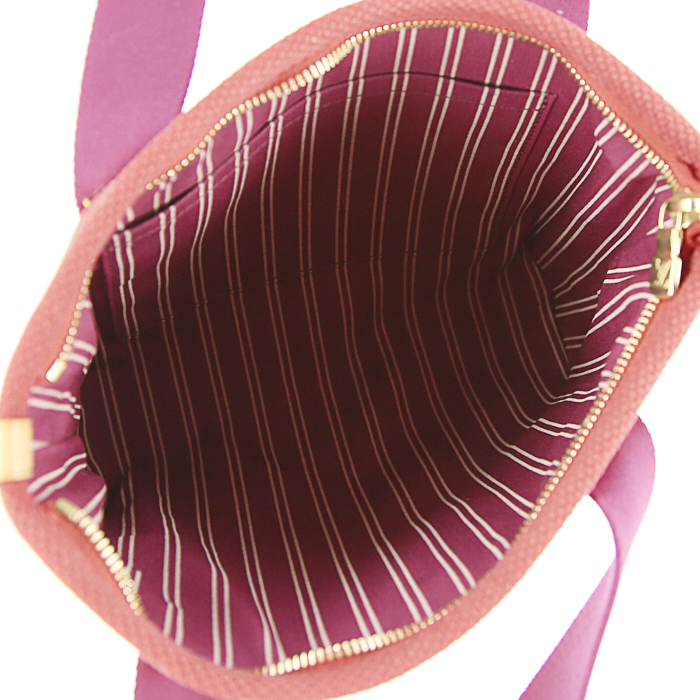 Louis Vuitton Antigua handbag in red and purple canvas - Detail D2