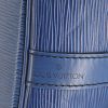 Shopping bag Louis Vuitton petit Noé in pelle Epi blu - Detail D4 thumbnail