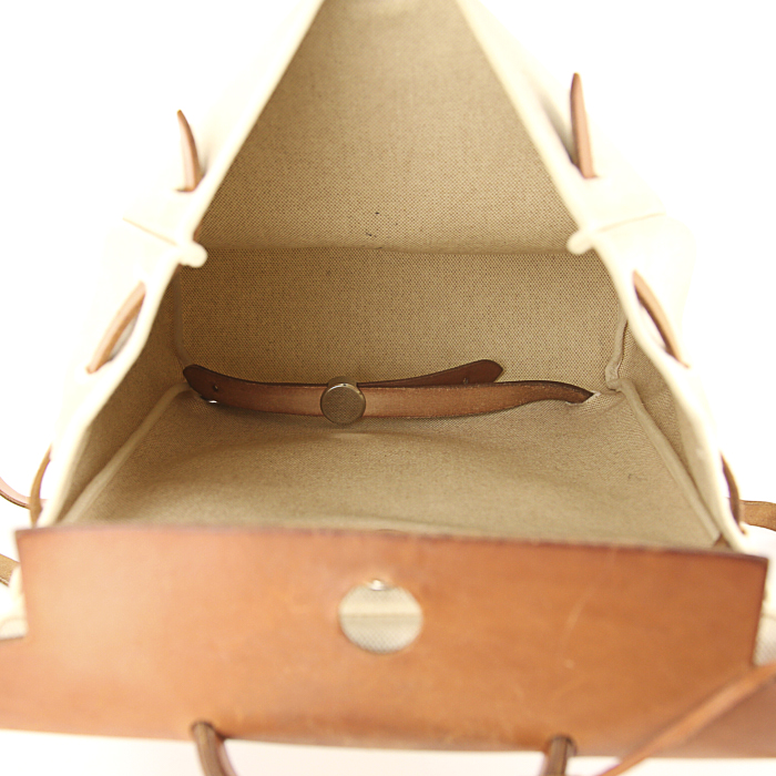 Sac à dos Hermès Herbag - Backpack en toile beige et cuir naturel - Detail D2