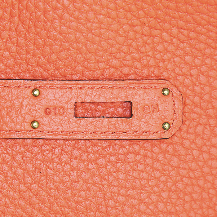 Hermes Birkin 35 cm handbag in orange Sanguine togo leather - Detail D4