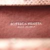 Pochette Bottega Veneta Knot in raso rosa con motivo con trecce e pelle ayers rosa - Detail D3 thumbnail