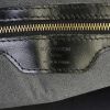 Shopping bag Louis Vuitton Saint Jacques in pelle Epi nera - Detail D3 thumbnail