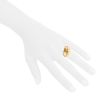 Vhernier Pirouette ring in pink gold and white gold - Detail D1 thumbnail