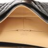 Bolso de mano Chanel 2.55 en cuero acolchado negro y cuero beige - Detail D3 thumbnail