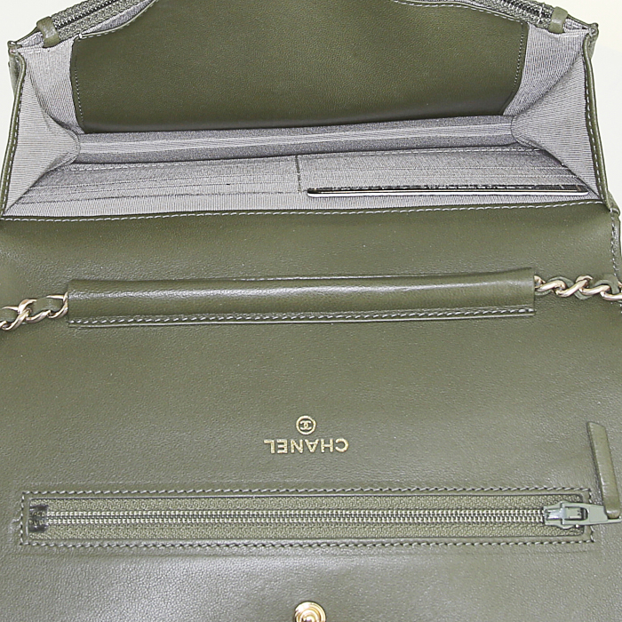 Borsa a tracolla Chanel Wallet on Chain in pelle verde - Detail D2