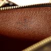 Bolso de mano Louis Vuitton Papillon en lona Monogram marrón y cuero natural - Detail D3 thumbnail