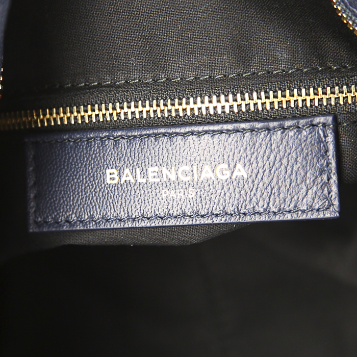 Borsa a tracolla Balenciaga Velo in pelle blu marino - Detail D4