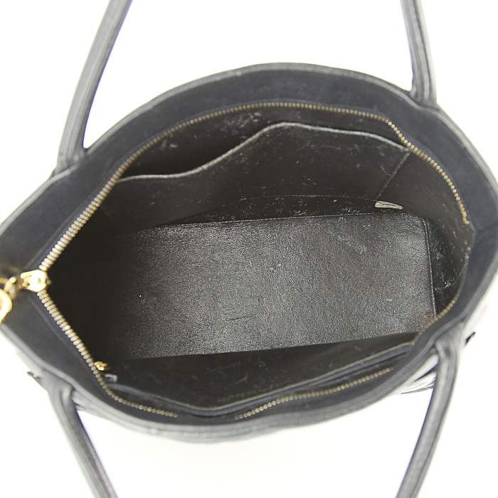 Borsa Chanel Medaillon - Bag in pelle trapuntata blu marino - Detail D2