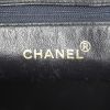 Sac à main Chanel Medaillon - Bag en cuir matelassé bleu-marine - Detail D3 thumbnail