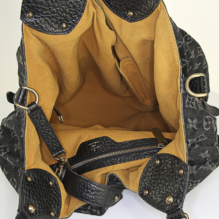 Louis Vuitton handbag in black monogram denim canvas and black leather - Detail D2