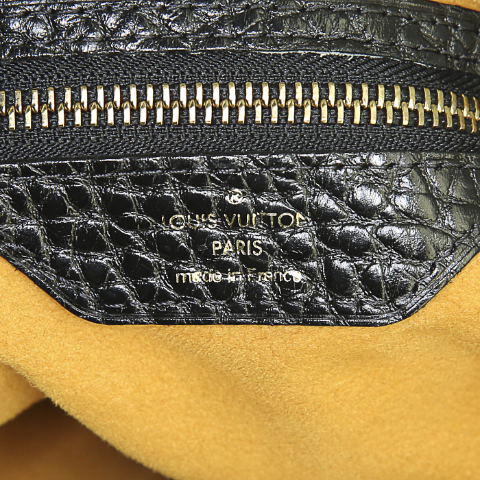 Sac à main Louis Vuitton en toile denim monogrammée noire et cuir noir - Detail D3