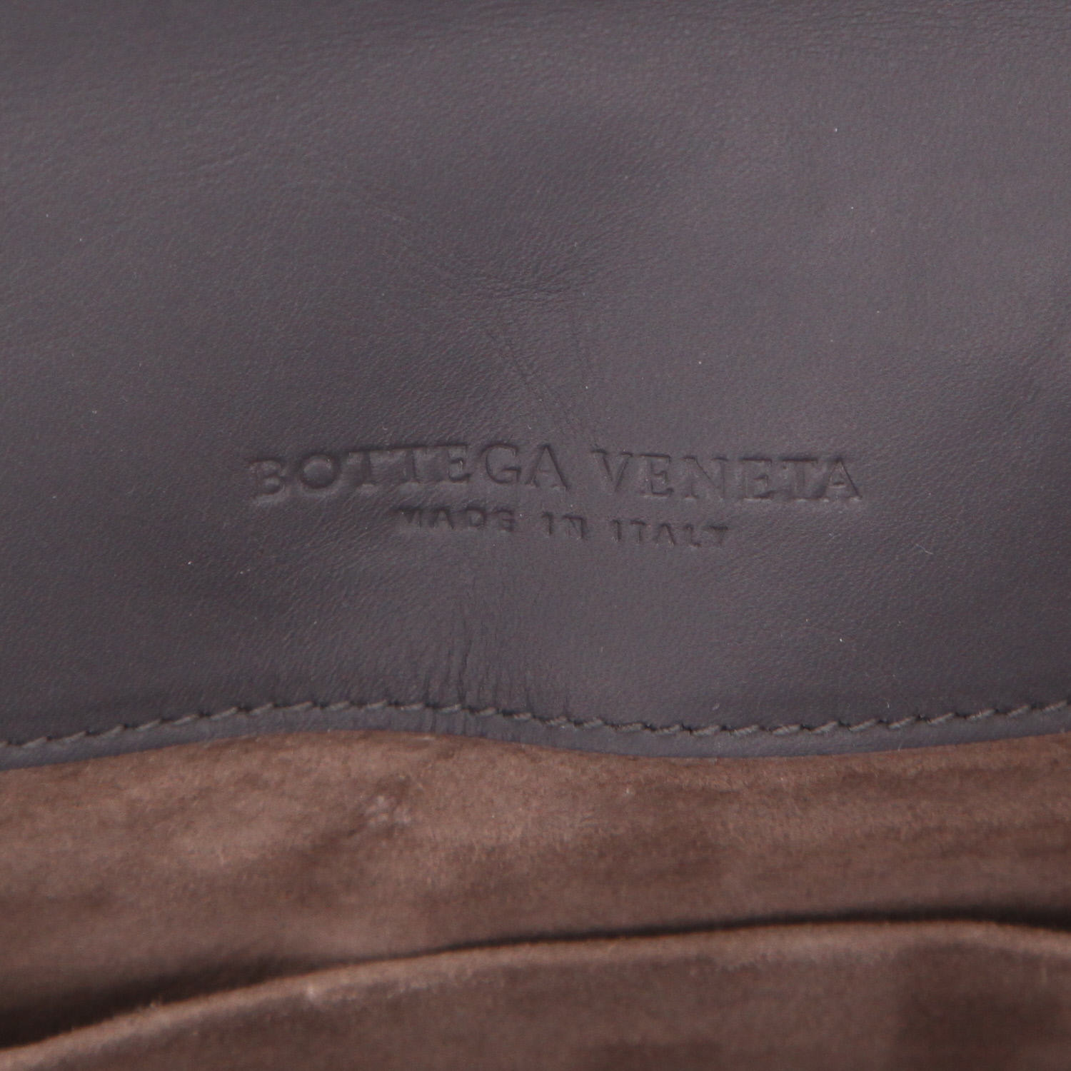 Bolso de mano Bottega Veneta en cuero intrecciato gris - Detail D2