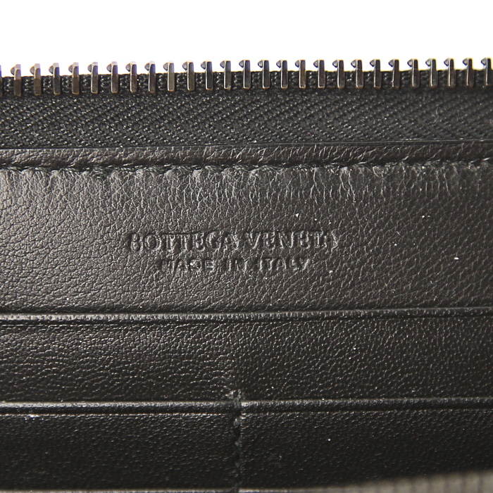 Portefeuille Bottega Veneta en cuir intrecciato noir - Detail D3