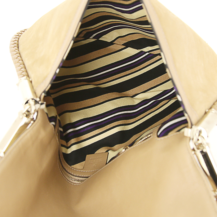 Gucci Britt bag worn on the shoulder or carried in the hand in beige suede and beige braided leather - Detail D2