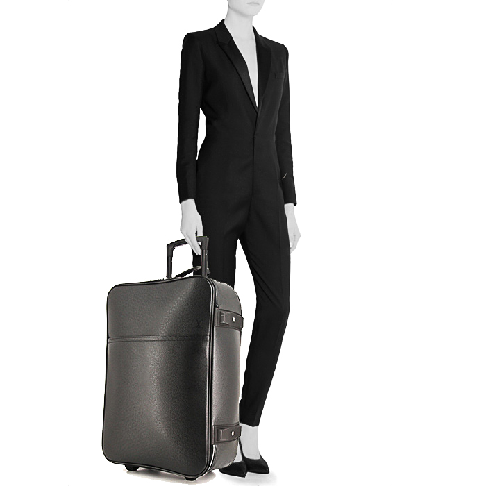Valise Louis Vuitton Pegase en cuir taiga noir - Detail D1