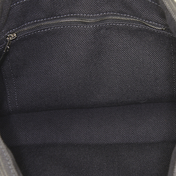 Shopping bag Hermes Toto Bag - Shop Bag in tela grigio antracite e pelle togo nera - Detail D2