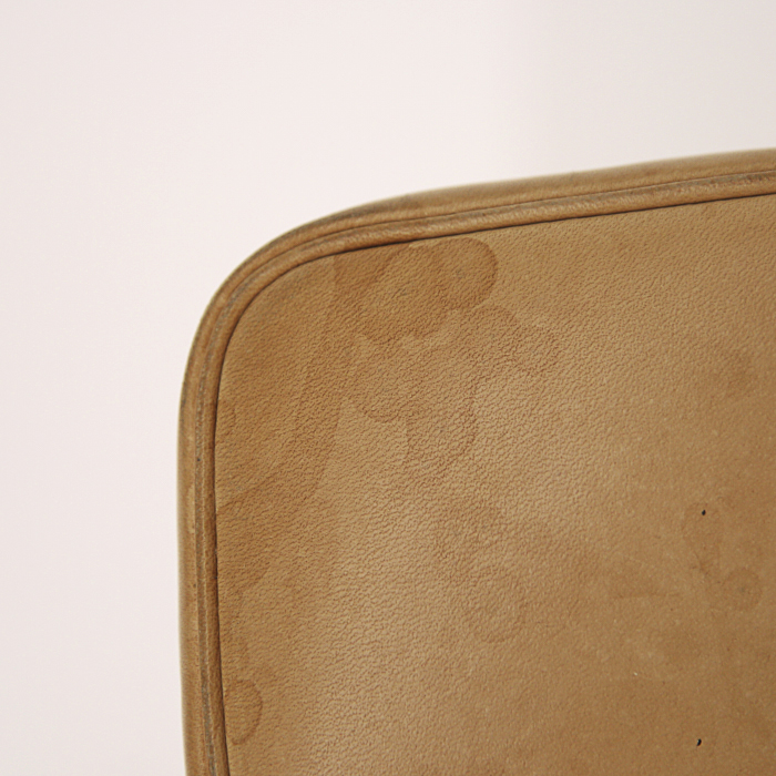 Sac à dos Louis Vuitton Soho en toile damier ébène et cuir naturel - Detail D4