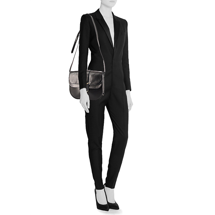 Bolso bandolera Cartier Panthère en cuero negro - Detail D1