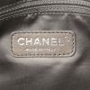 Chanel Portobello shopping bag in black quilted leather and black canvas - Detail D4 thumbnail