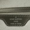 Mochila Louis Vuitton Mabillon en cuero Epi negro - Detail D3 thumbnail