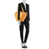 Louis Vuitton Saint Jacques large model handbag in yellow epi leather - Detail D1 thumbnail