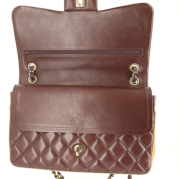 Chanel Timeless jumbo handbag in brick red, burgundy and beige tricolor quilted leather - Detail D5