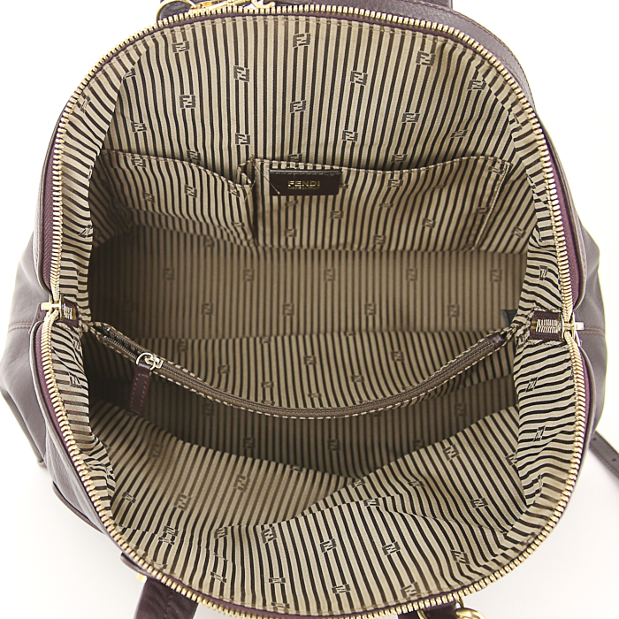 Bolso de mano Fendi Chameleon en cuero morado - Detail D3