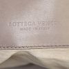 Bolso de mano Bottega Veneta en cuero intrecciato color rosa claro - Detail D3 thumbnail