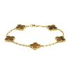 Van Cleef & Arpels Alhambra Vintage bracelet in yellow gold and tiger eye stone - 00pp thumbnail