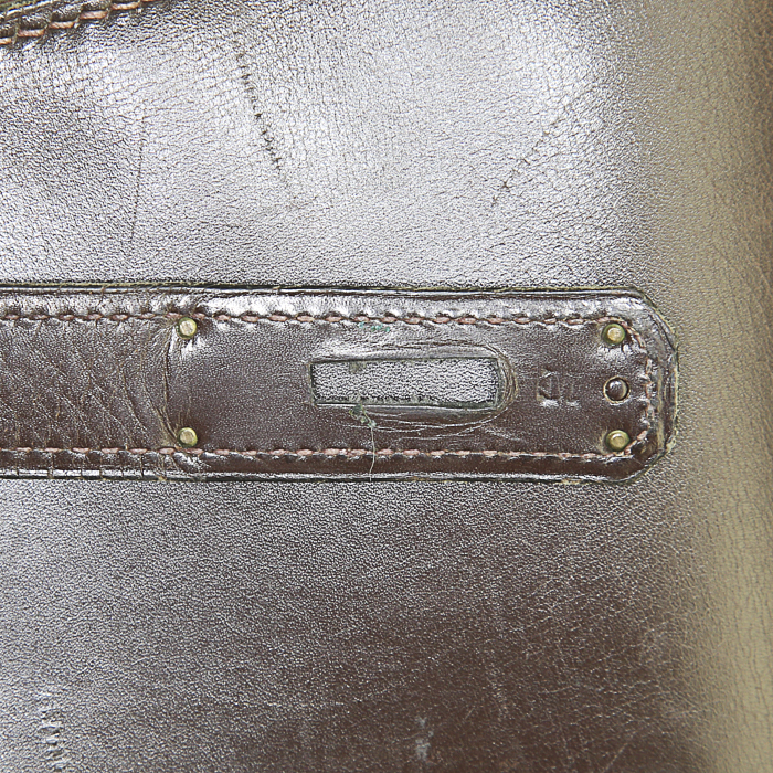 Bolso de mano Hermes Kelly 35 cm en cuero box marrón - Detail D4