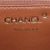 Bolso de mano Chanel Vintage en ante rojo óxido - Detail D3 thumbnail