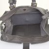 Saint Laurent Chyc handbag in grey grained leather - Detail D3 thumbnail