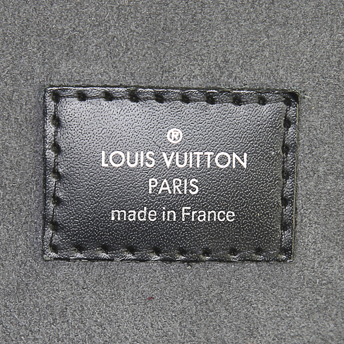 Louis Vuitton Alma large model handbag in black epi leather - Detail D3