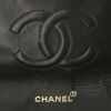 Sac à main Chanel Vintage en cuir matelassé bicolore noir et rouge - Detail D4 thumbnail