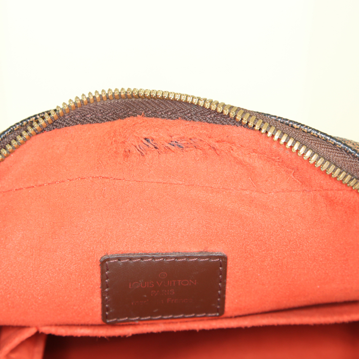 Sac bandoulière Louis Vuitton Ipanema en toile damier marron et cuir marron - Detail D5