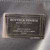 Bolso Cabás Bottega Veneta en cuero intrecciato negro - Detail D3 thumbnail