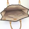 Shopping bag Louis Vuitton Louis Vuitton Sac Plat in tela monogram cerata marrone e pelle naturale - Detail D2 thumbnail