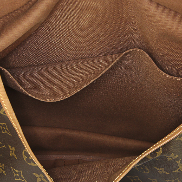 Sac bandoulière Louis Vuitton Saumur grand modèle en toile monogram enduite marron et cuir naturel - Detail D2