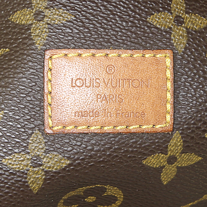 Sac bandoulière Louis Vuitton Saumur grand modèle en toile monogram enduite marron et cuir naturel - Detail D3