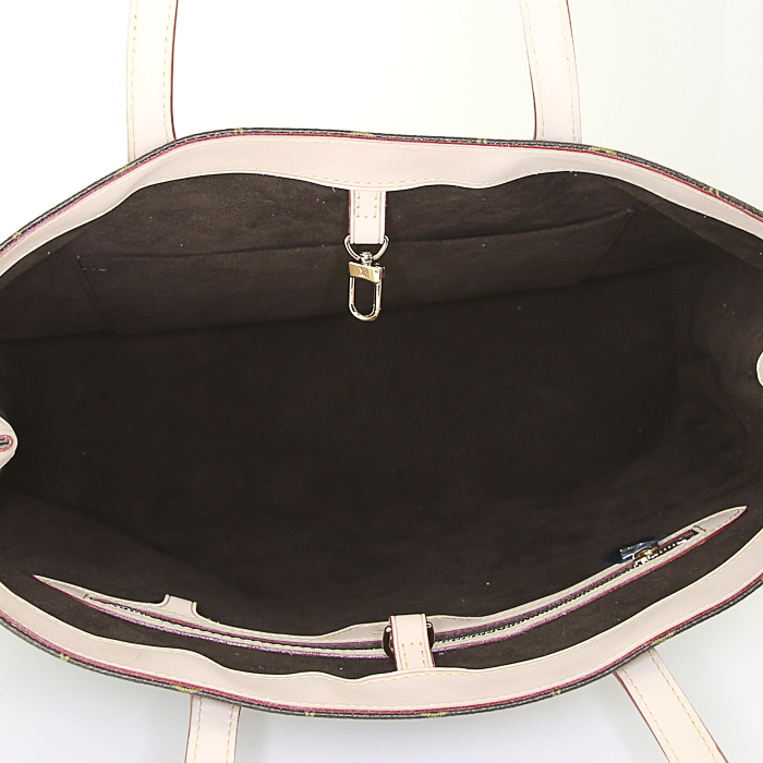 Sac à main Louis Vuitton Wilshire moyen modèle en toile monogram marron et cuir naturel - Detail D2