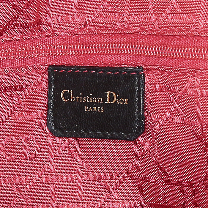 Bolso de mano Dior Lady Dior modelo grande en cuero cannage negro - Detail D3