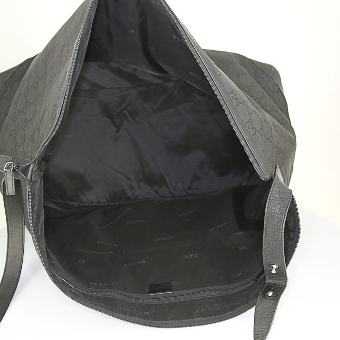 Bolsa de viaje Gucci en lona Monogram negra y cuero negro - Detail D2
