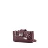 Chanel Mini Boy shoulder bag in burgundy patent leather - 00pp thumbnail