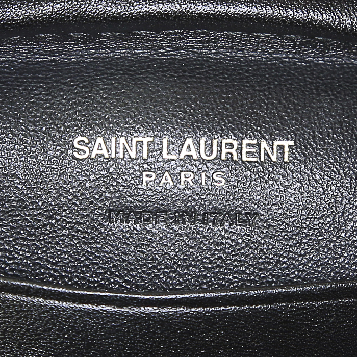 Saint Laurent Blogger shoulder bag in black leather - Detail D3