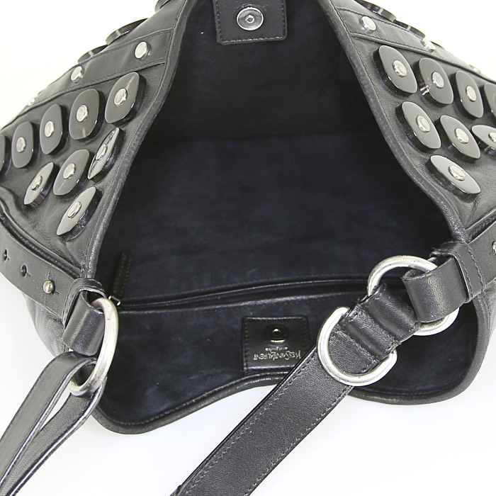 Borsa Yves Saint Laurent Mombasa in pelle nera decorazione con chiodi in metallo argentato - Detail D2