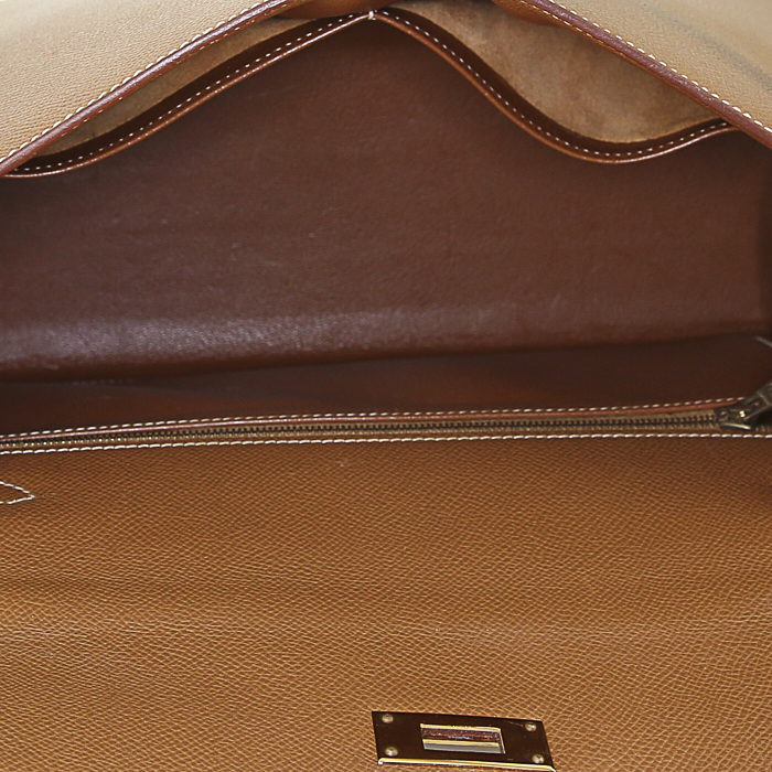 Sac à main Hermes Kelly 32 cm en cuir epsom gold - Detail D3