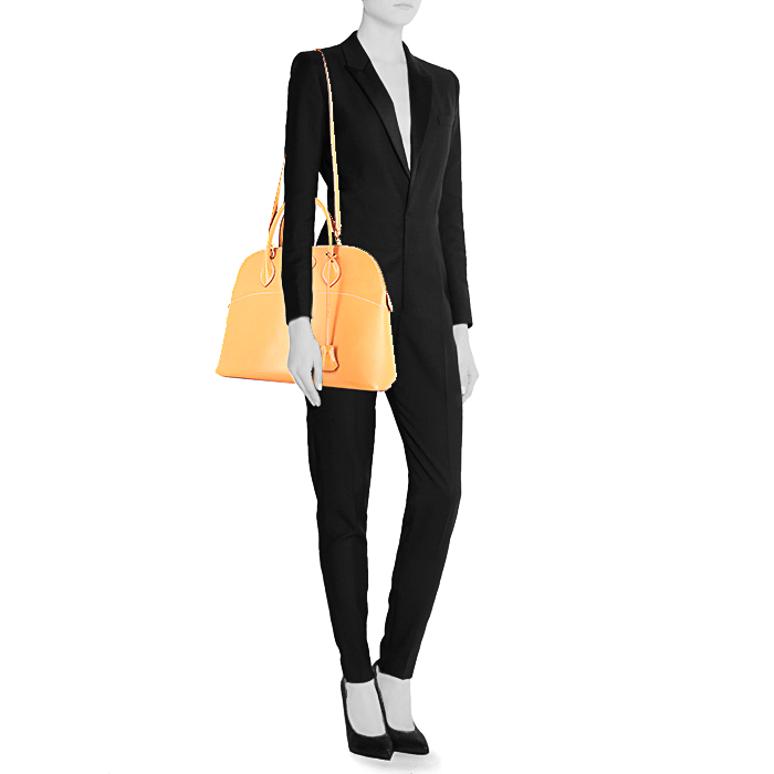 Hermes Bolide handbag in gold Chamonix leather - Detail D2
