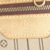 Louis Vuitton Neverfull shopping bag in brown monogram canvas and natural leather - Detail D3 thumbnail