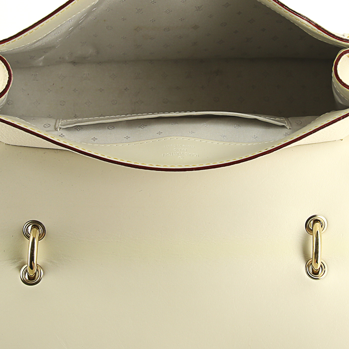Borsa da spalla o a mano Louis Vuitton Talentueux in pelle suhali bianco sporco - Detail D5